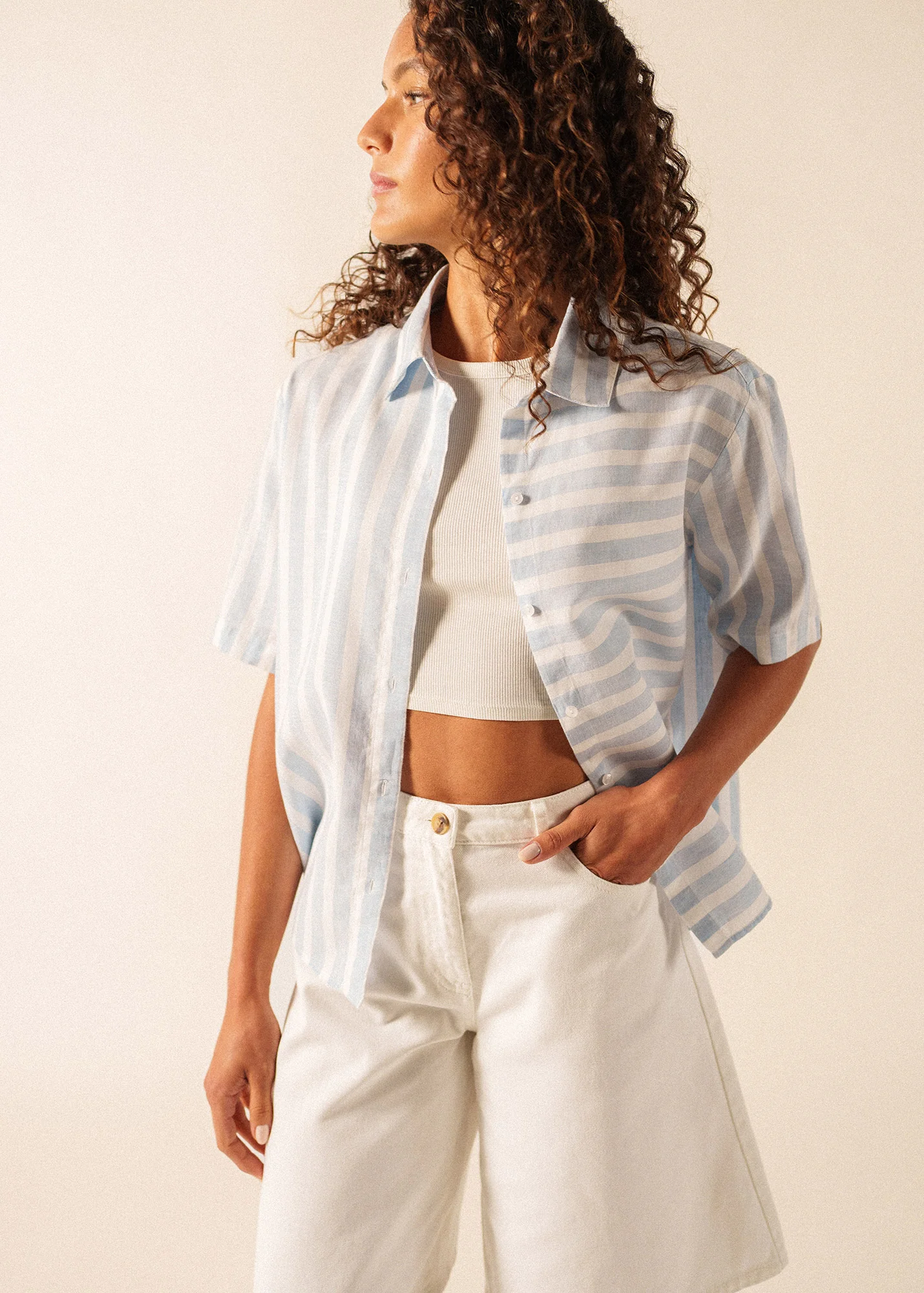 Alma Shirt (BLANC/BLEU) - Image 3