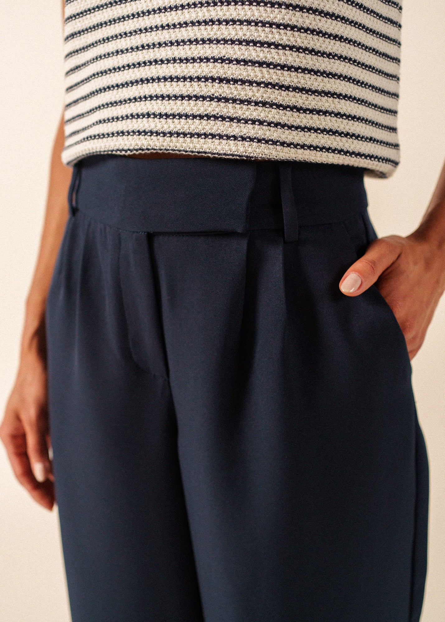 Bianca Pants (MARINE) - Image 4