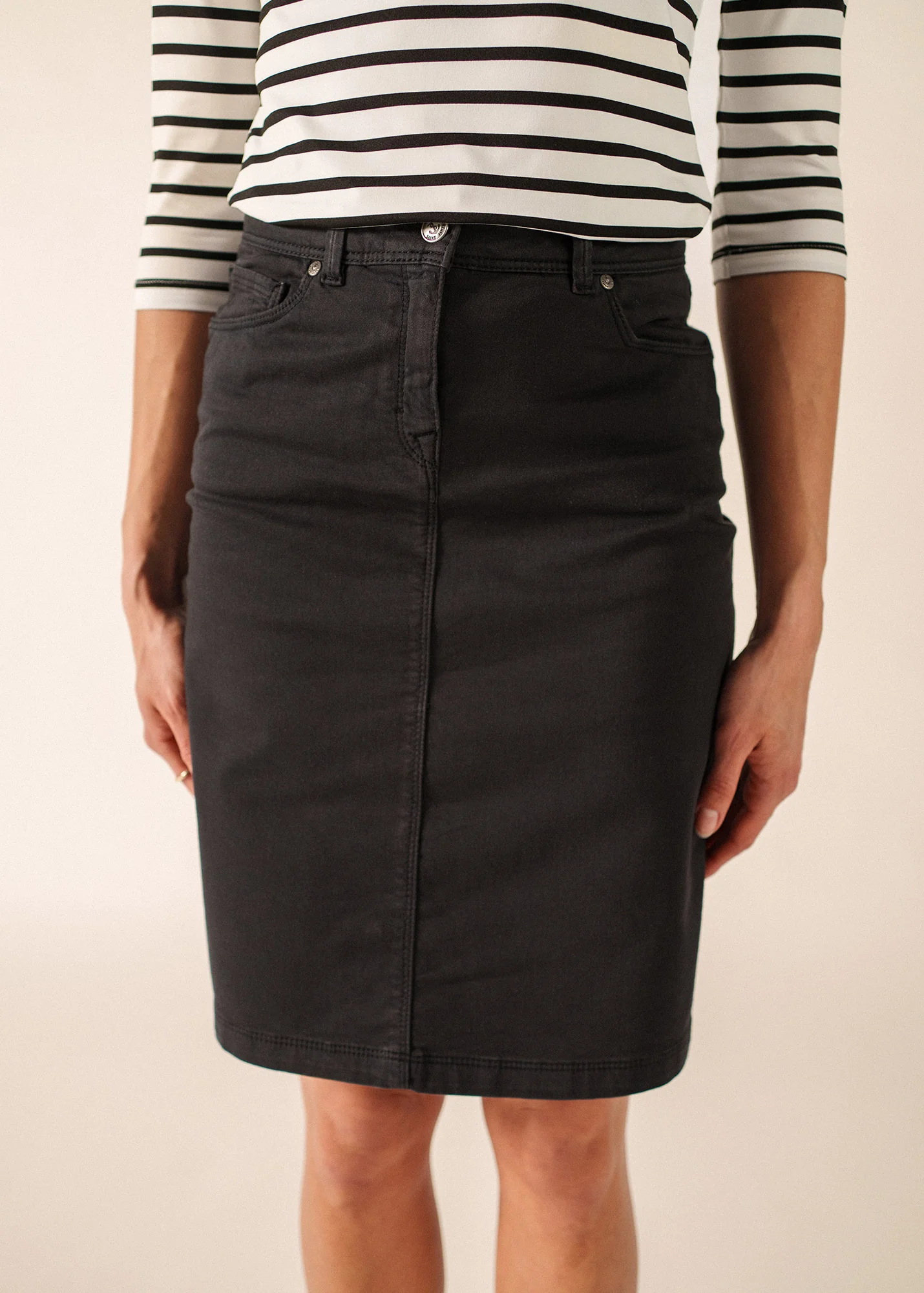 Elfy Couleur skirt (NAVY) - Image 4