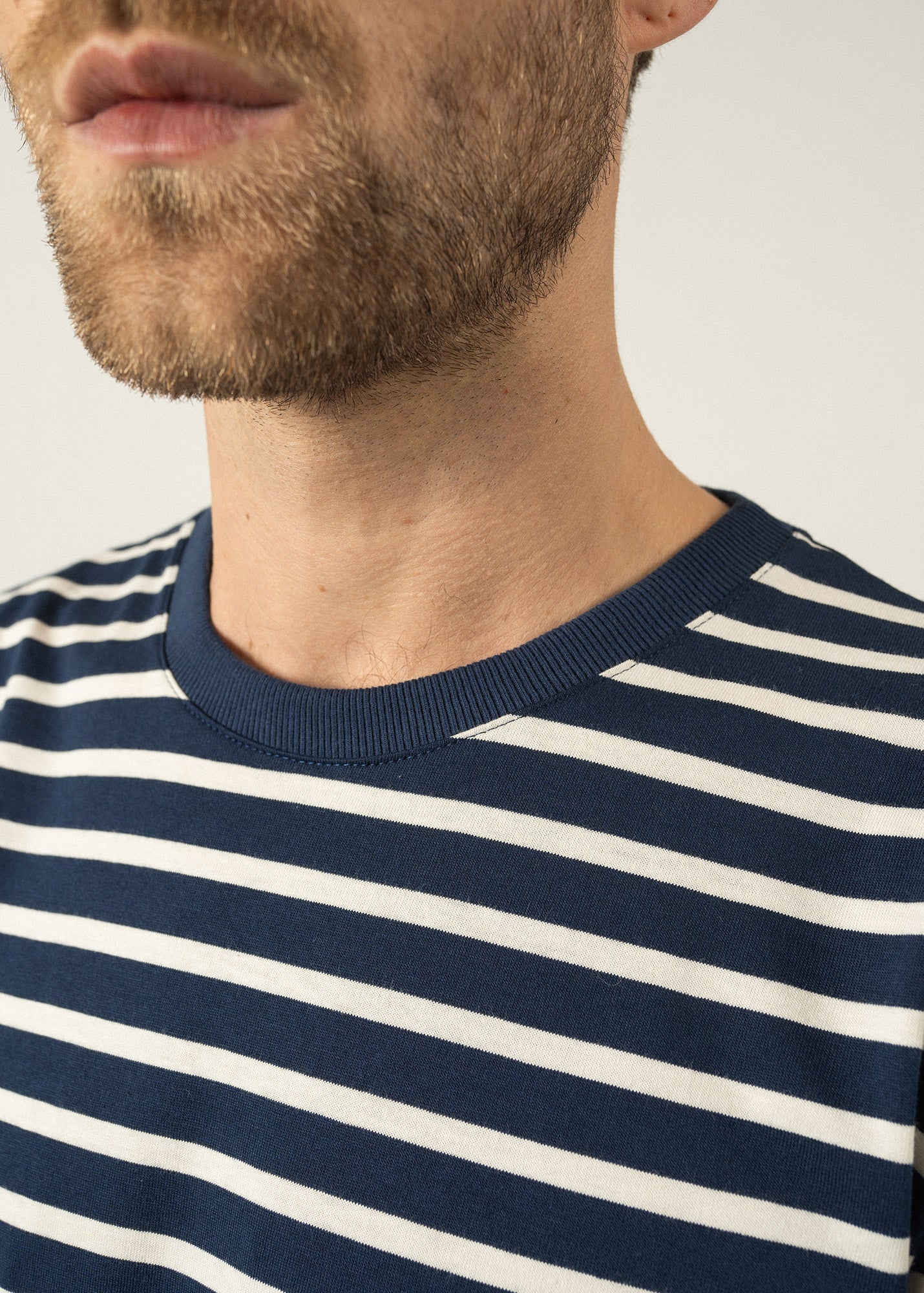 Plouider striped t-shirt - round neck, in cotton jersey (MARINE/ECRU) - Image 5