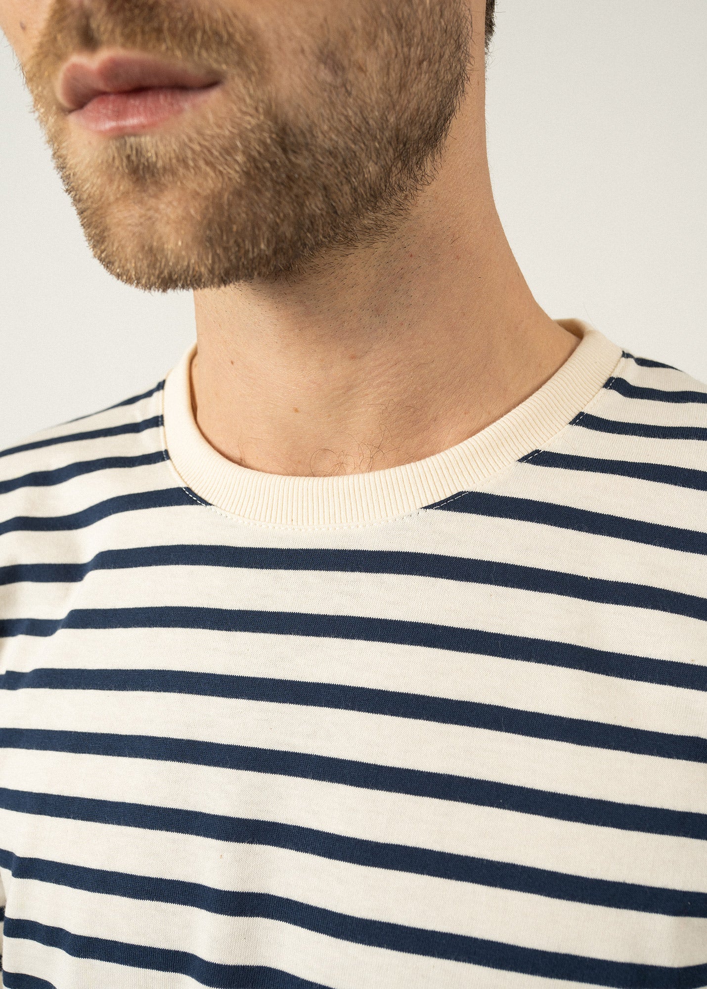 Plouider striped t-shirt - round neck, in cotton jersey (ECRU/MARINE) - Image 5